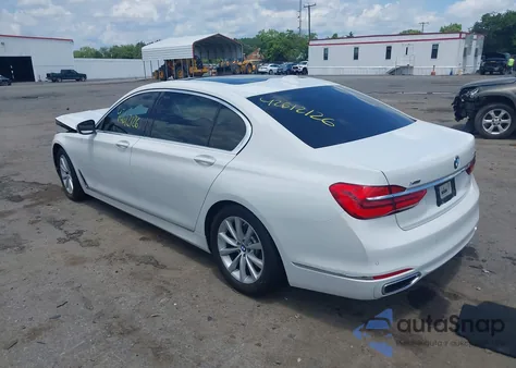 2018 BMW 740I xDrive z USA, uszkodzony, nr VIN WBA7E4C52JGV23797